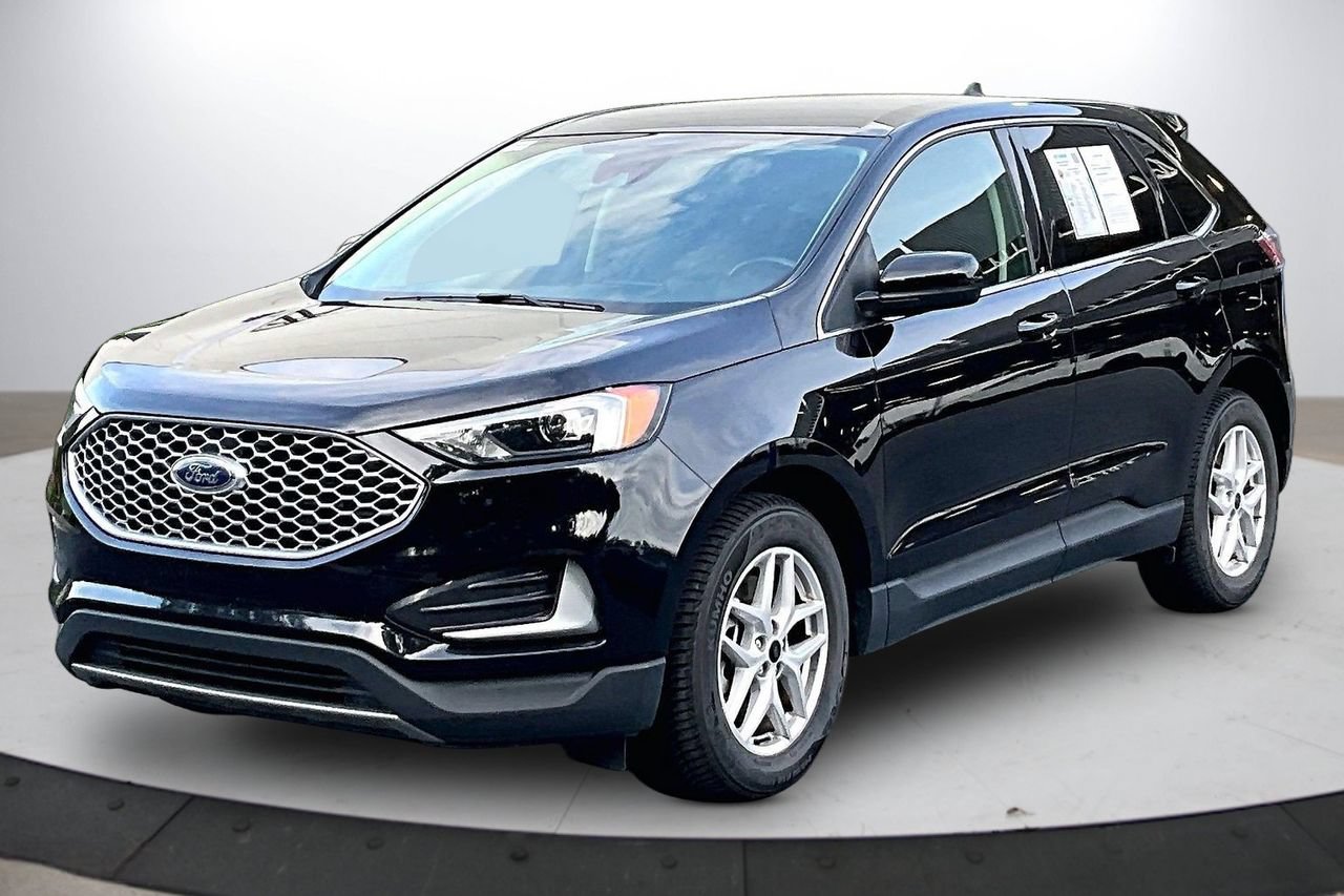 Used 2024 Ford Edge SEL AWD/4WD image 4