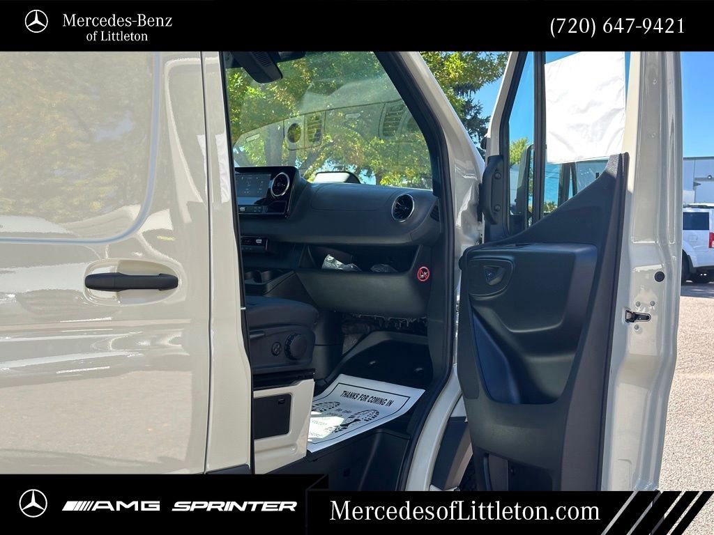 New 2025 Mercedes-Benz Sprinter 2500 image 21
