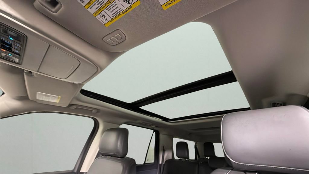 Used 2025 Ford Expedition Max Active image 38