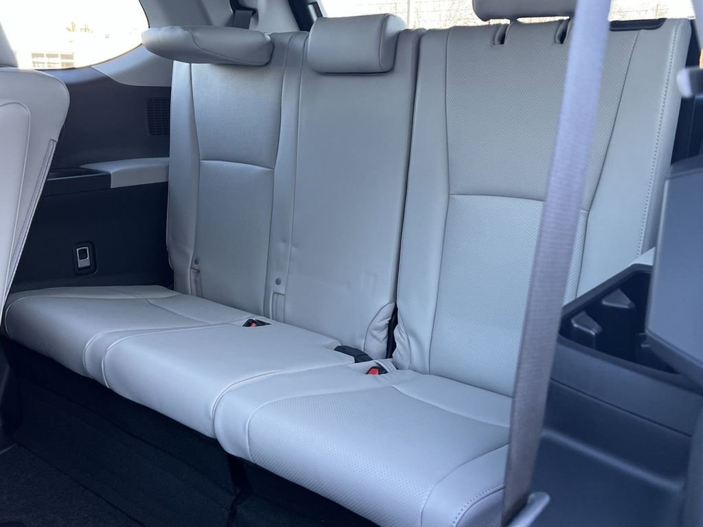 New 2026 Toyota Grand Highlander Limited image 21