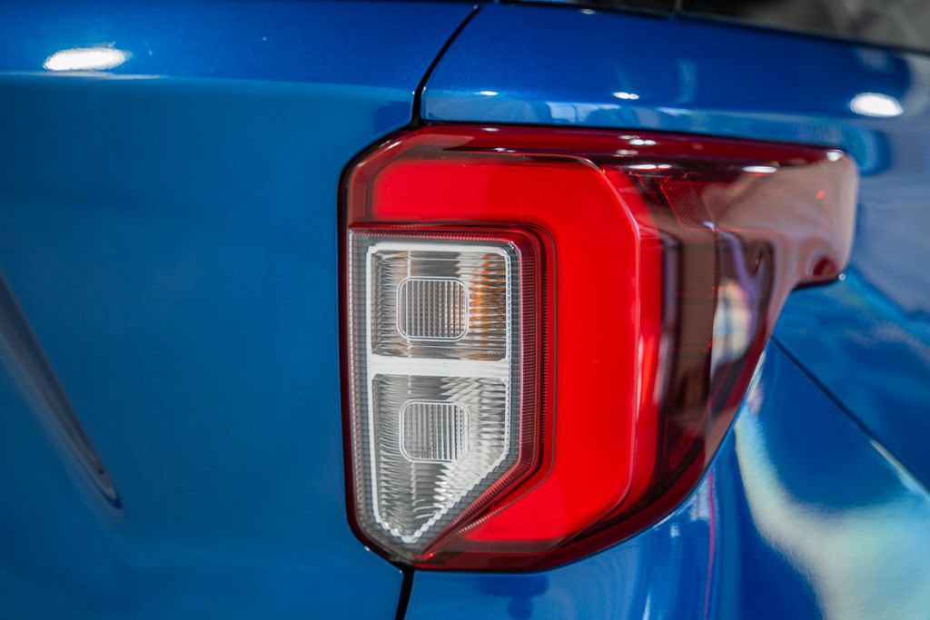 Used 2020 Ford Explorer ST w/ ST High-Performance Pack AWD/4WD image 7