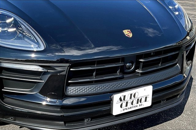 Used 2024 Porsche Macan image 32