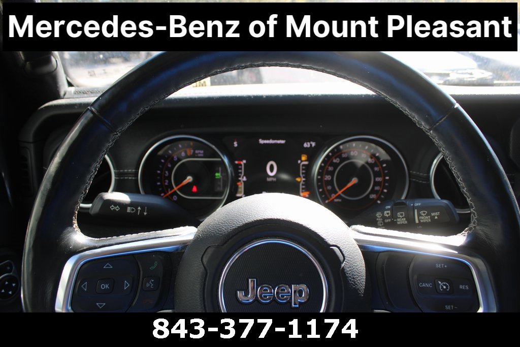 Used 2018 Jeep Wrangler Unlimited Sahara image 25