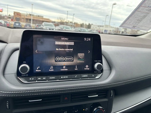 Used 2021 Nissan Rogue S image 18