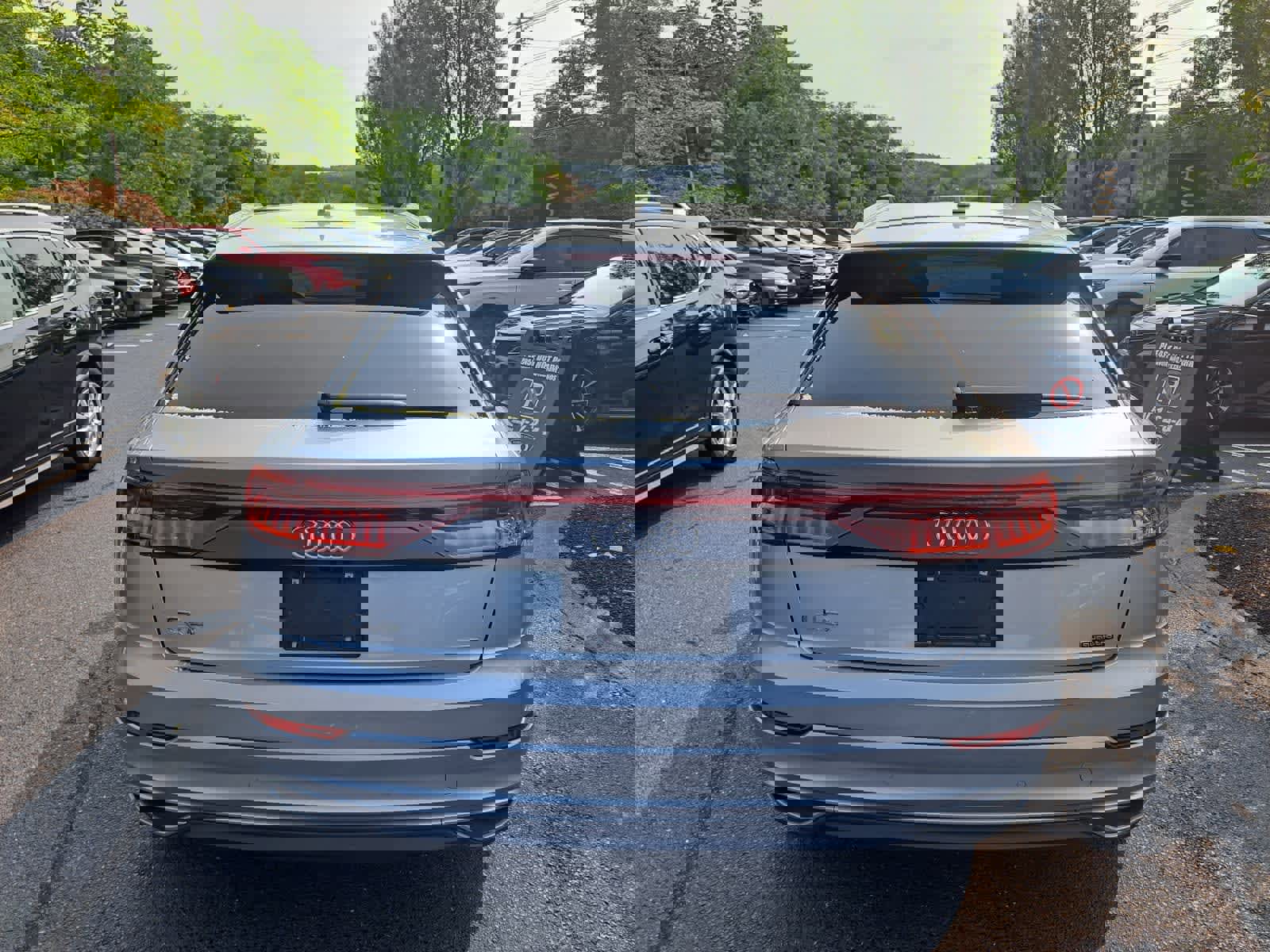 Used 2019 Audi Q8 Premium Plus image 6