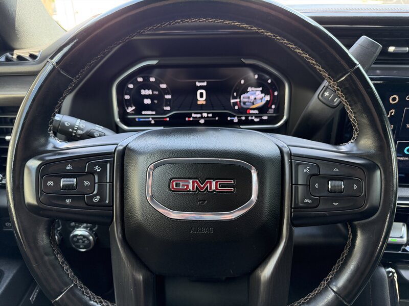 Used 2024 GMC Sierra 2500 AT4 w/ AT4 Preferred Package AWD/4WD image 37