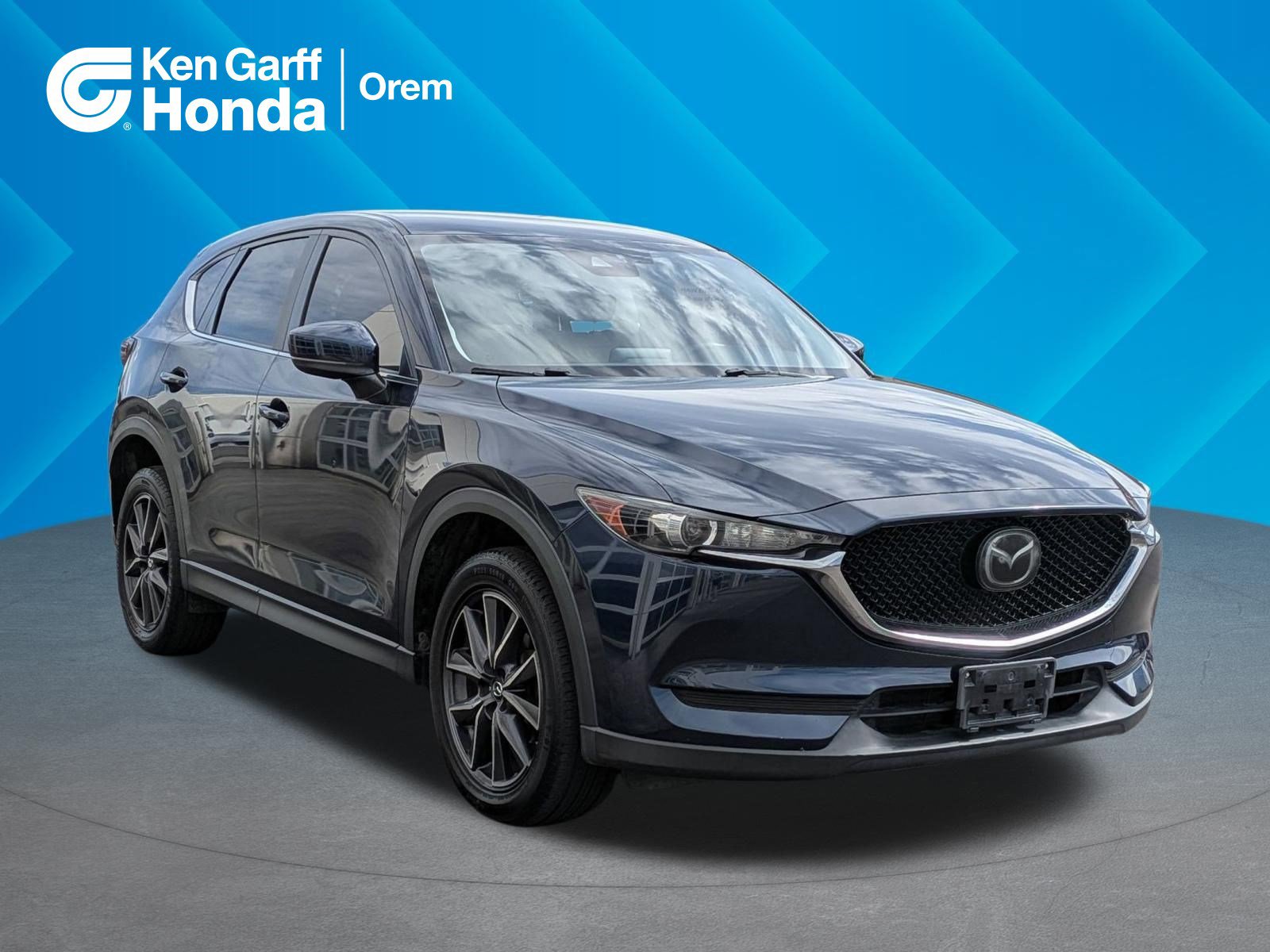 Used 2018 MAZDA CX-5 Touring FWD image 1