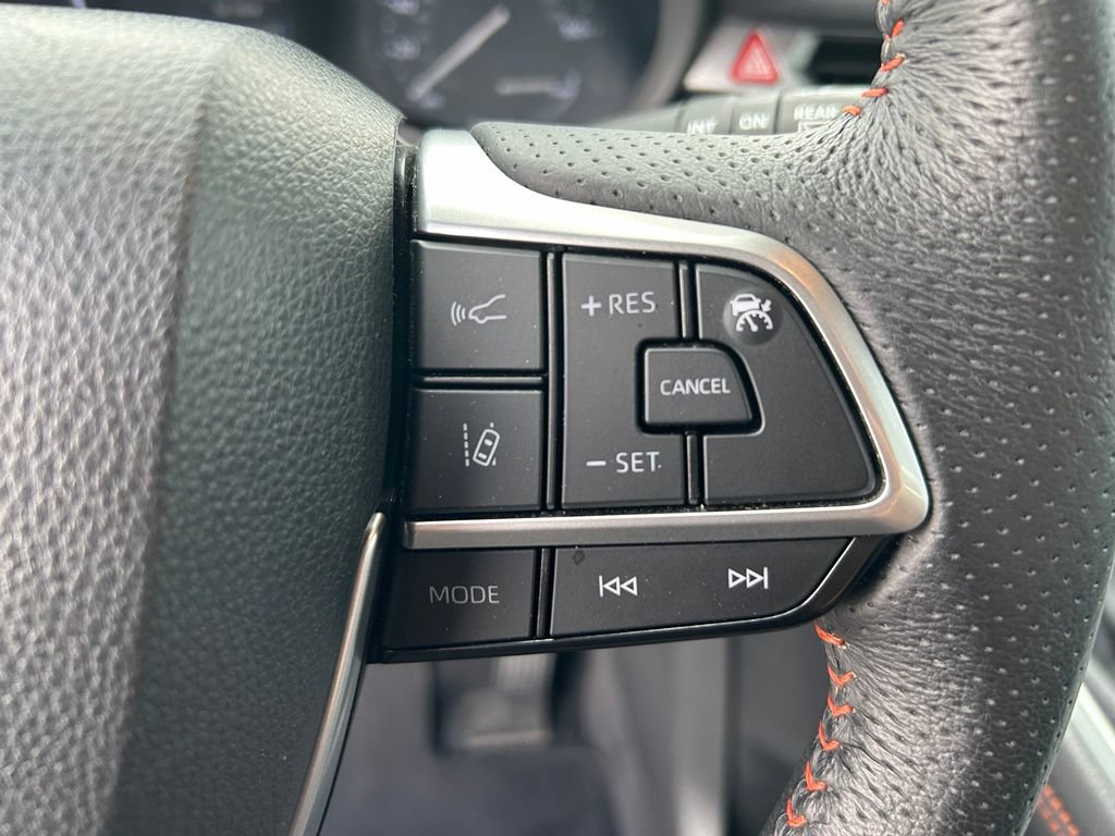 Used 2023 Toyota Sienna XSE w/ XSE Plus Package AWD/4WD image 12