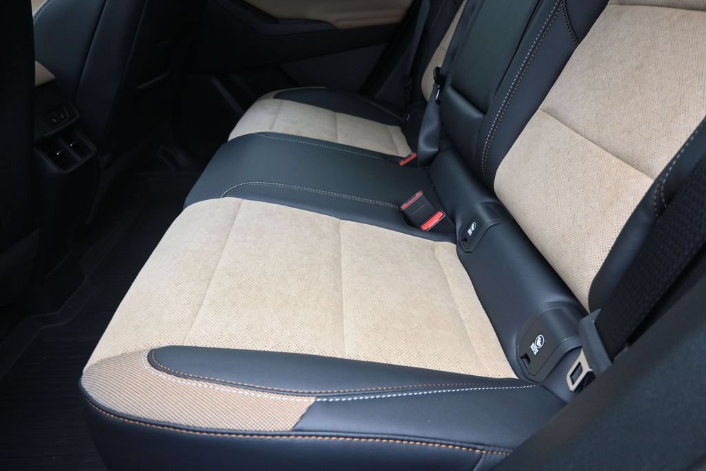 New 2026 Chevrolet Equinox ACTIV w/ Convenience Package III FWD image 16