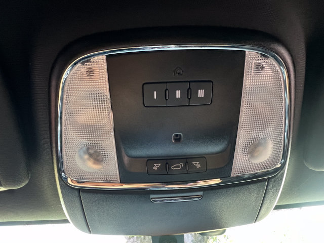 Used 2021 Jeep Grand Cherokee Laredo X AWD/4WD image 29