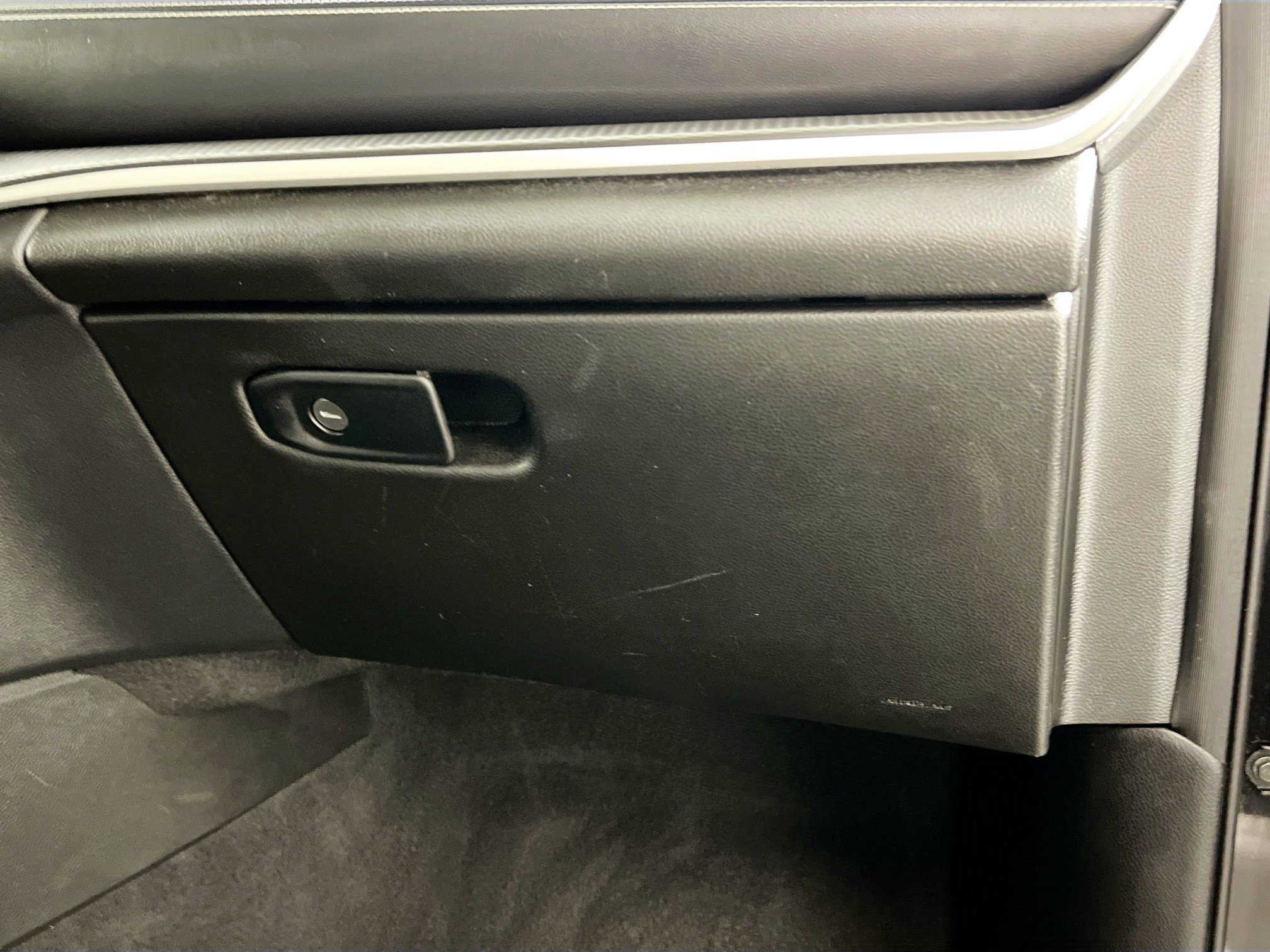 Used 2023 Jeep Grand Cherokee L Laredo RWD image 35
