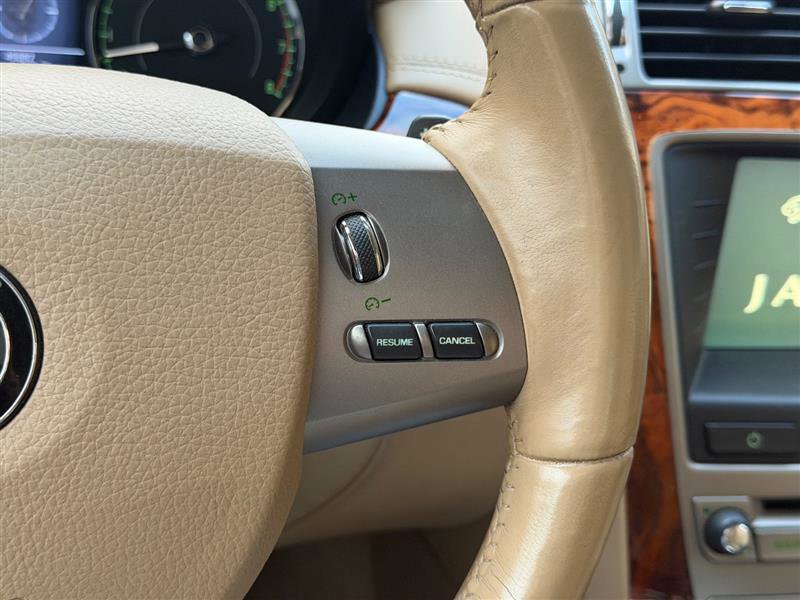 Used 2008 Jaguar XK Coupe image 29