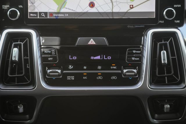 Used 2022 Kia Sorento S image 14