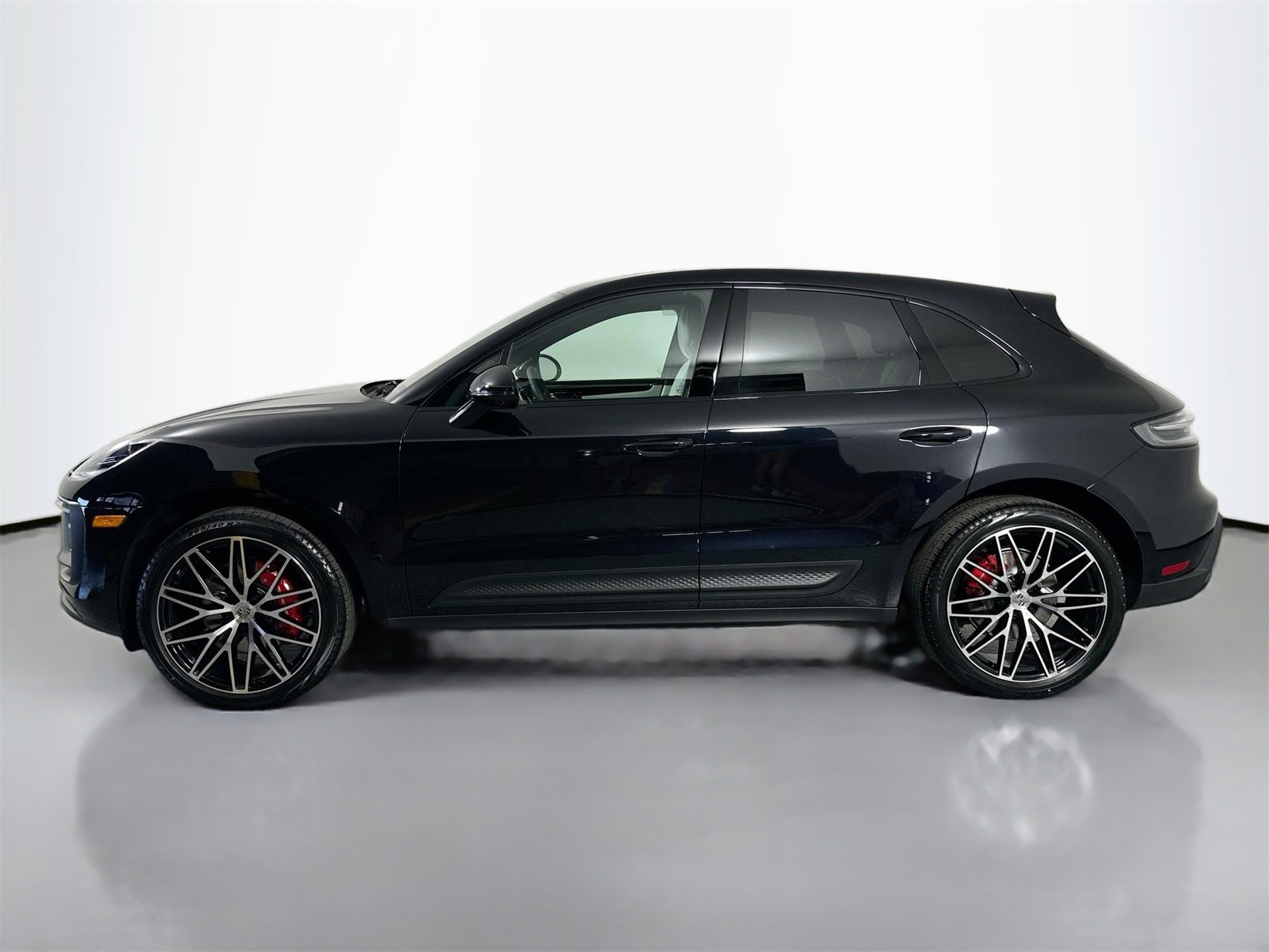 New 2026 Porsche Macan S image 2
