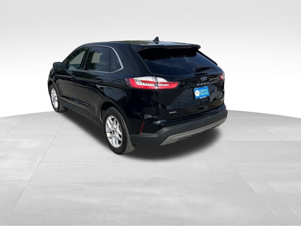 Used 2023 Ford Edge SEL AWD/4WD image 4