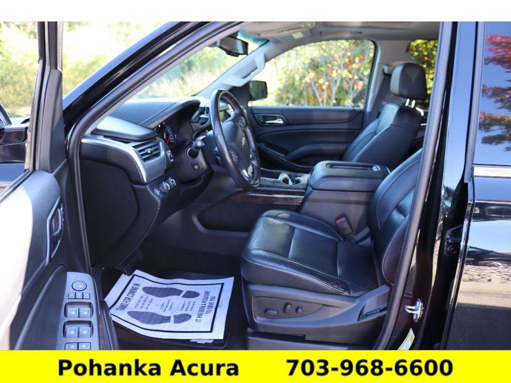 Used 2018 Chevrolet Suburban LT w/ Luxury Package image 25