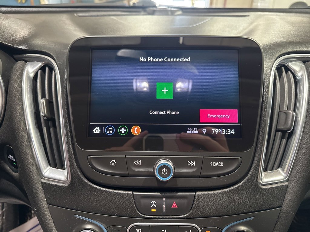 Used 2020 Chevrolet Malibu LT image 23