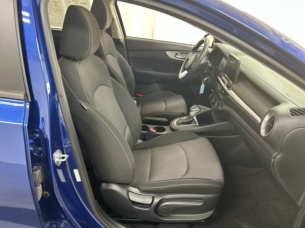 Certified 2024 Kia Forte LXS FWD image 22