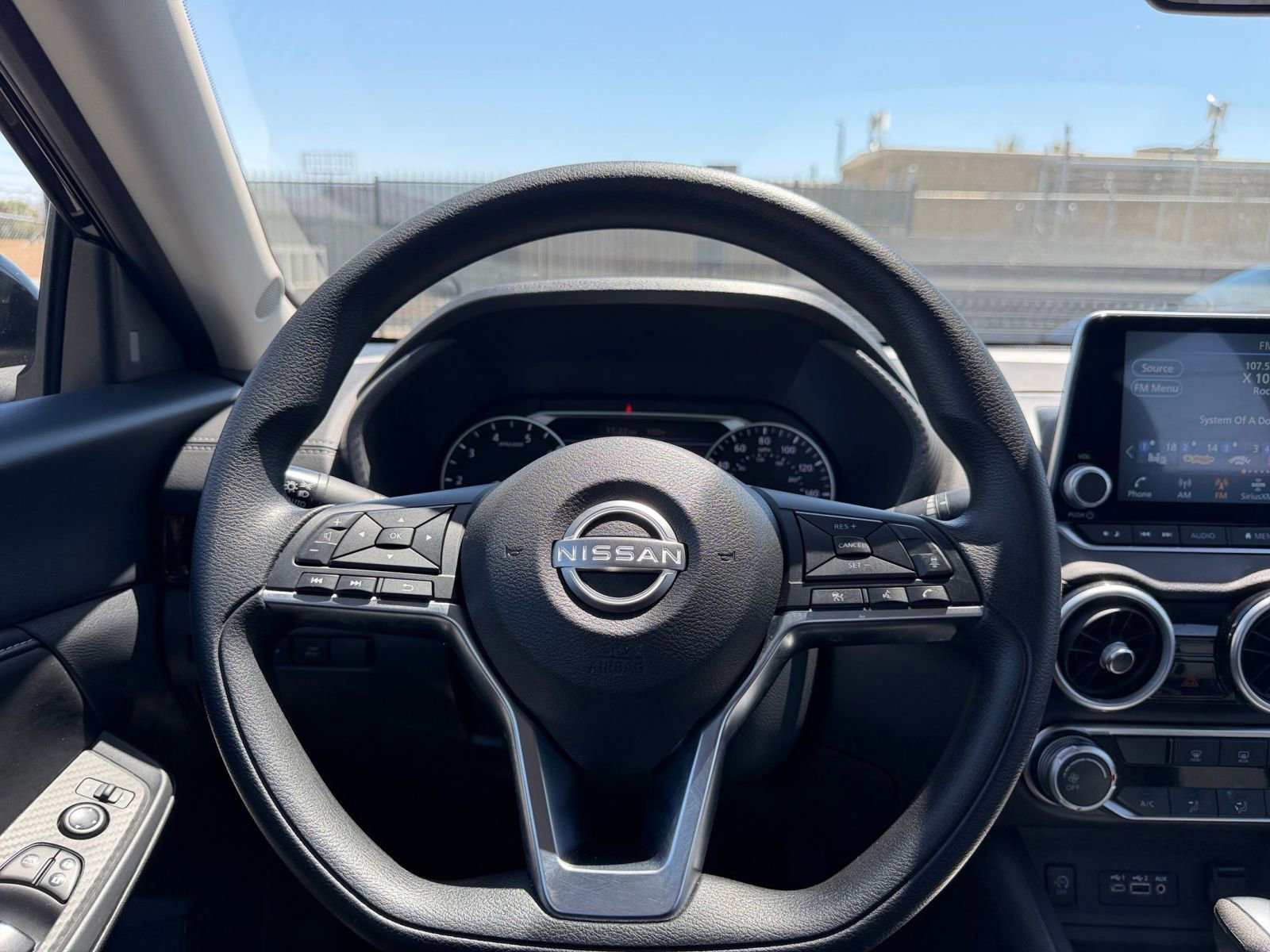Used 2025 Nissan Sentra SV FWD image 32