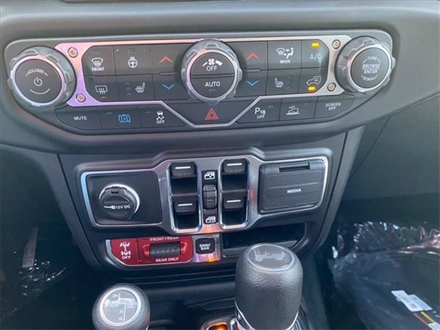 New 2022 Jeep Wrangler Unlimited Rubicon 4xe w/ Cold Weather Group image 21