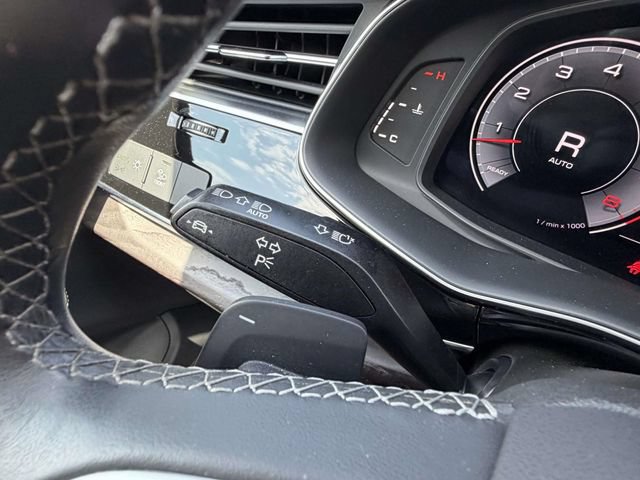 Certified 2023 Audi Q8 Premium Plus w/ Premium Plus Package AWD/4WD image 27