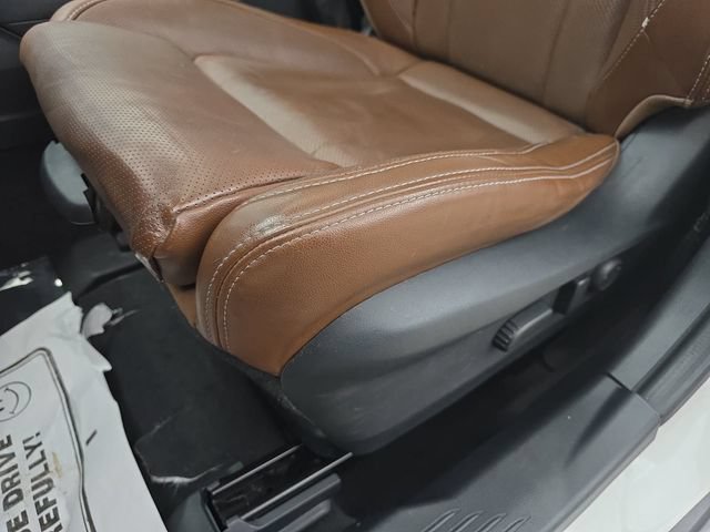 Used 2020 Subaru Outback Touring XT AWD/4WD image 28