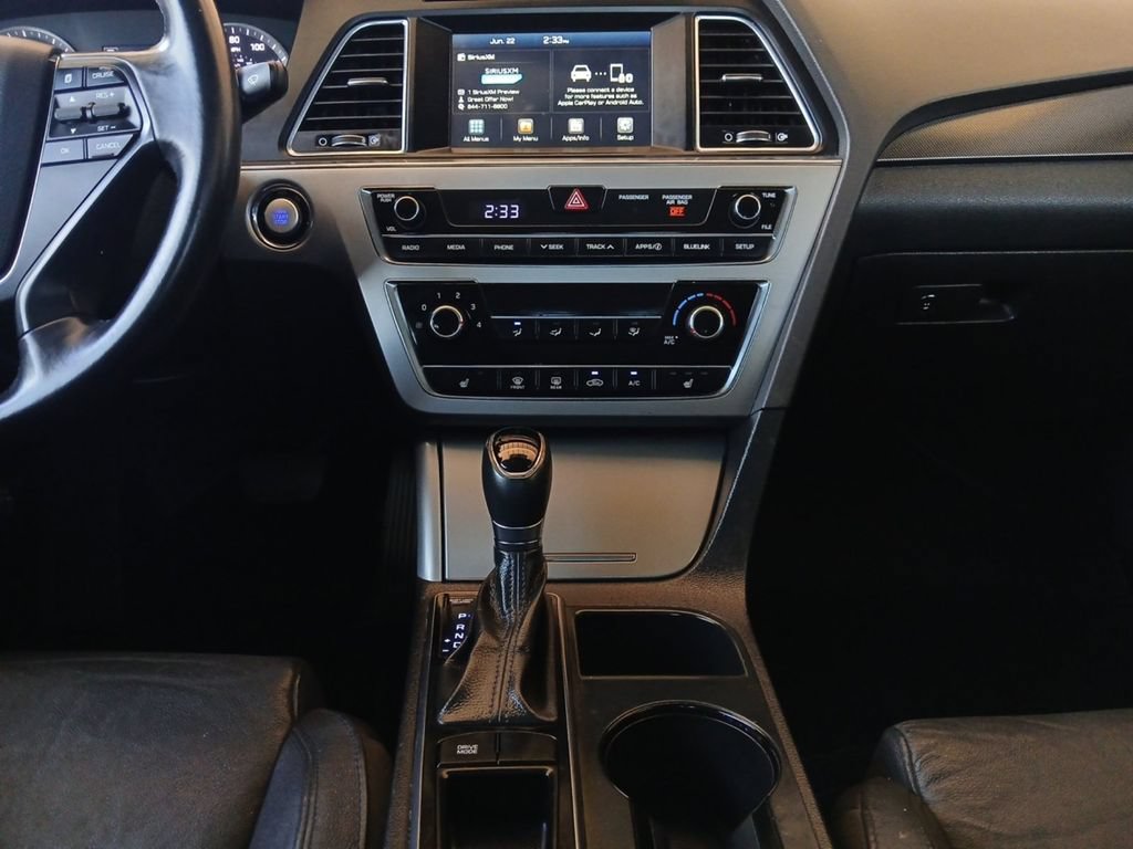 Used 2016 Hyundai Sonata Sport w/ Option Group 1V FWD image 11
