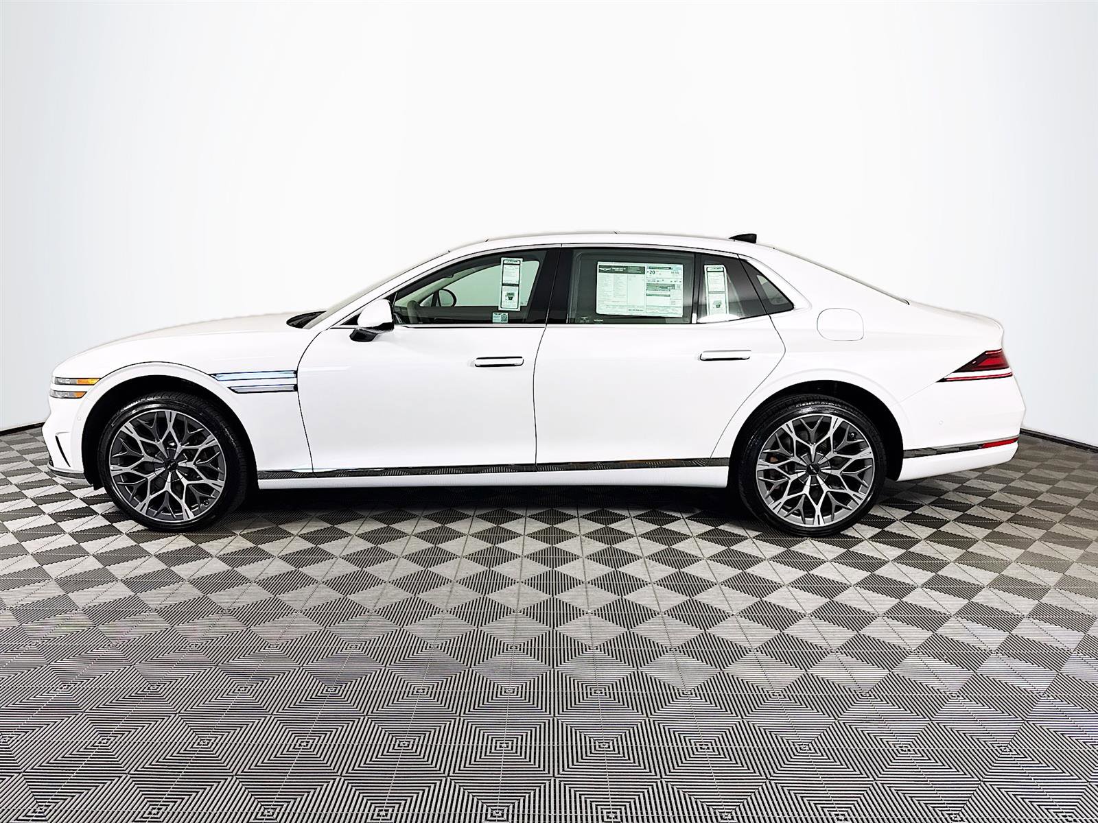 New 2025 Genesis G90 3.5T image 4