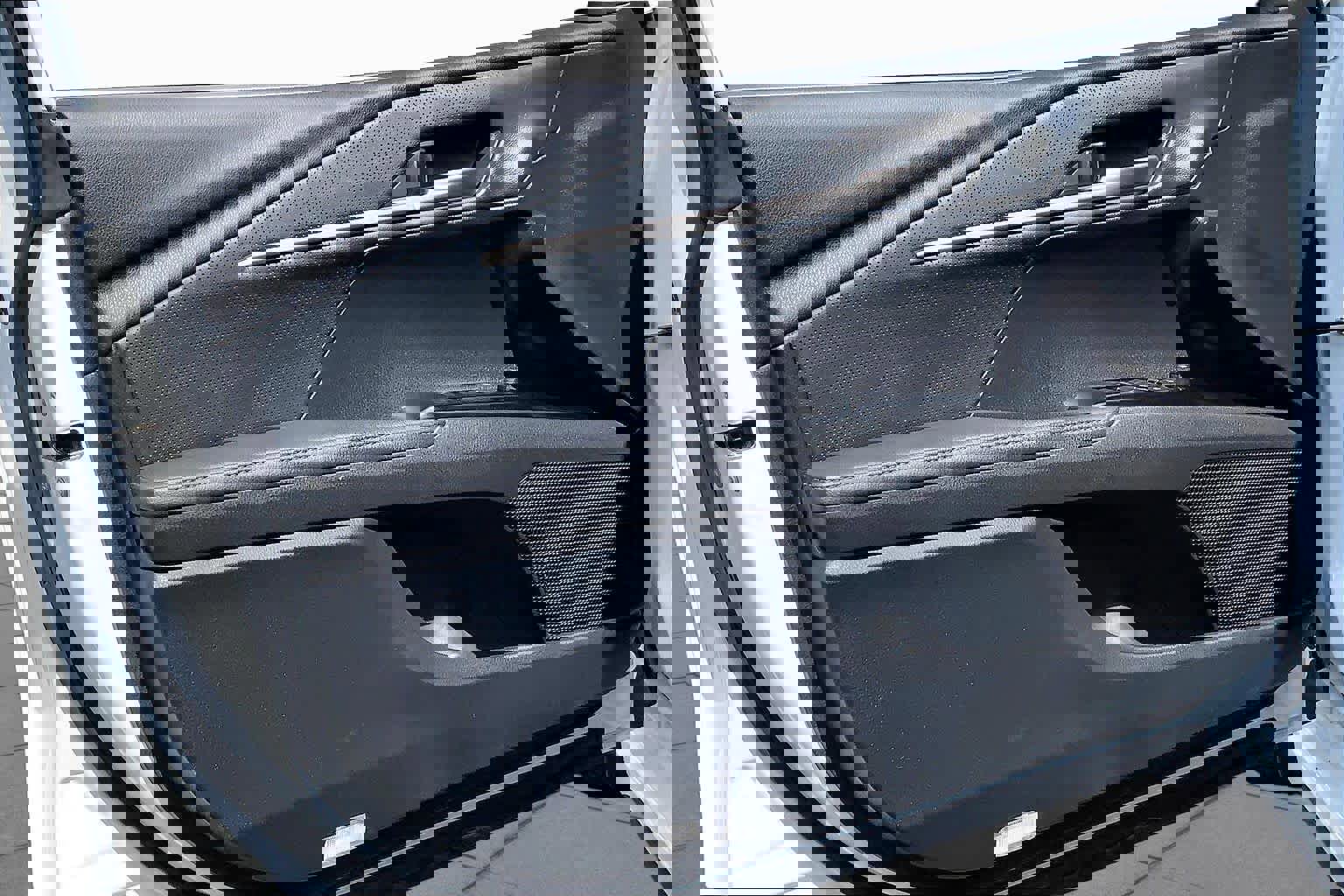 Used 2025 Toyota Camry XSE w/ Premium Plus Package FWD image 21