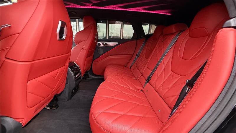 Used 2024 BMW XM image 21