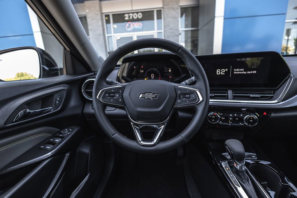 New 2026 Chevrolet Trax ACTIV w/ Driver Confidence Package FWD image 23