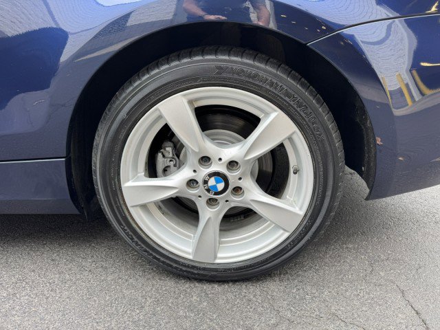 Used 2013 BMW 128i Convertible w/ Premium Pkg image 32