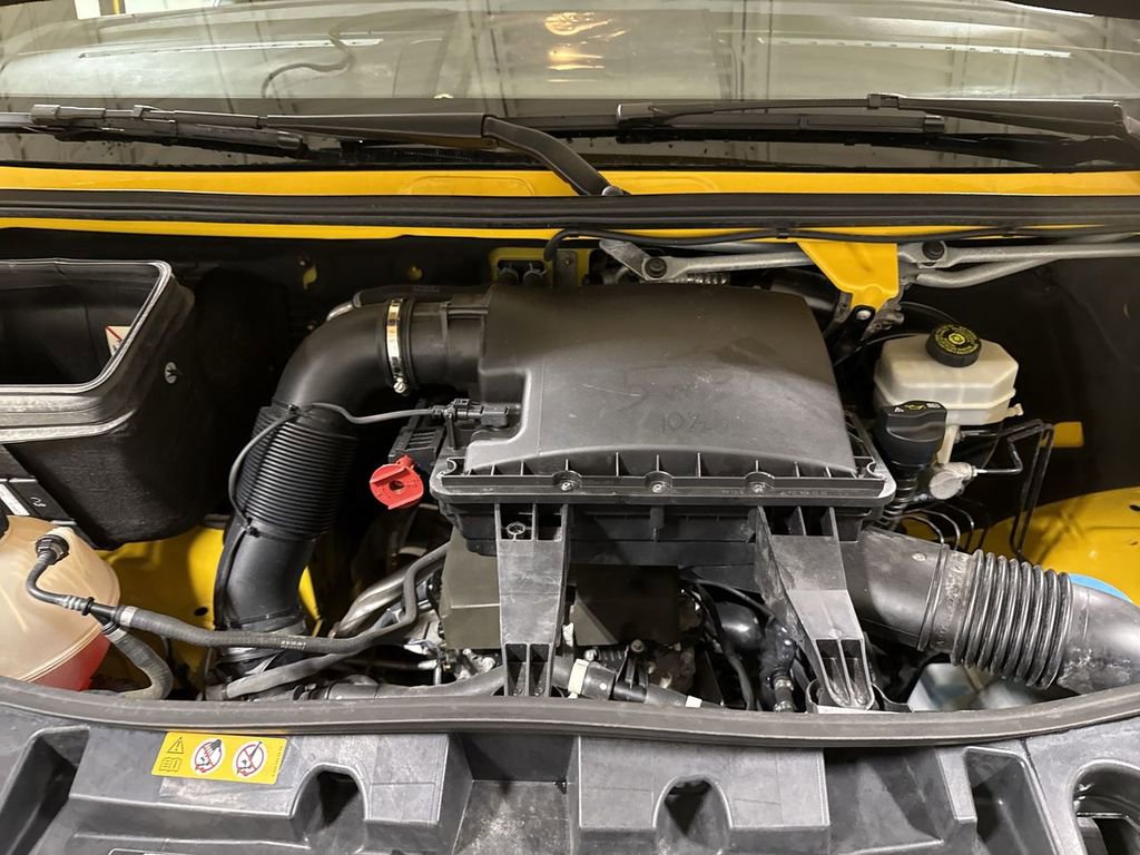 Used 2020 Mercedes-Benz Sprinter 2500 image 24