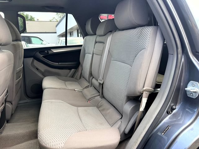 Used 2006 Toyota 4Runner SR5 AWD/4WD image 18