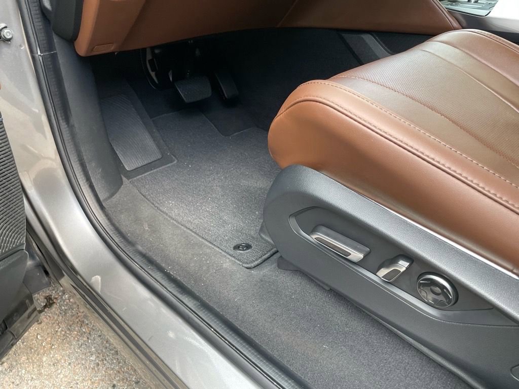 Used 2023 Acura MDX Technology image 23