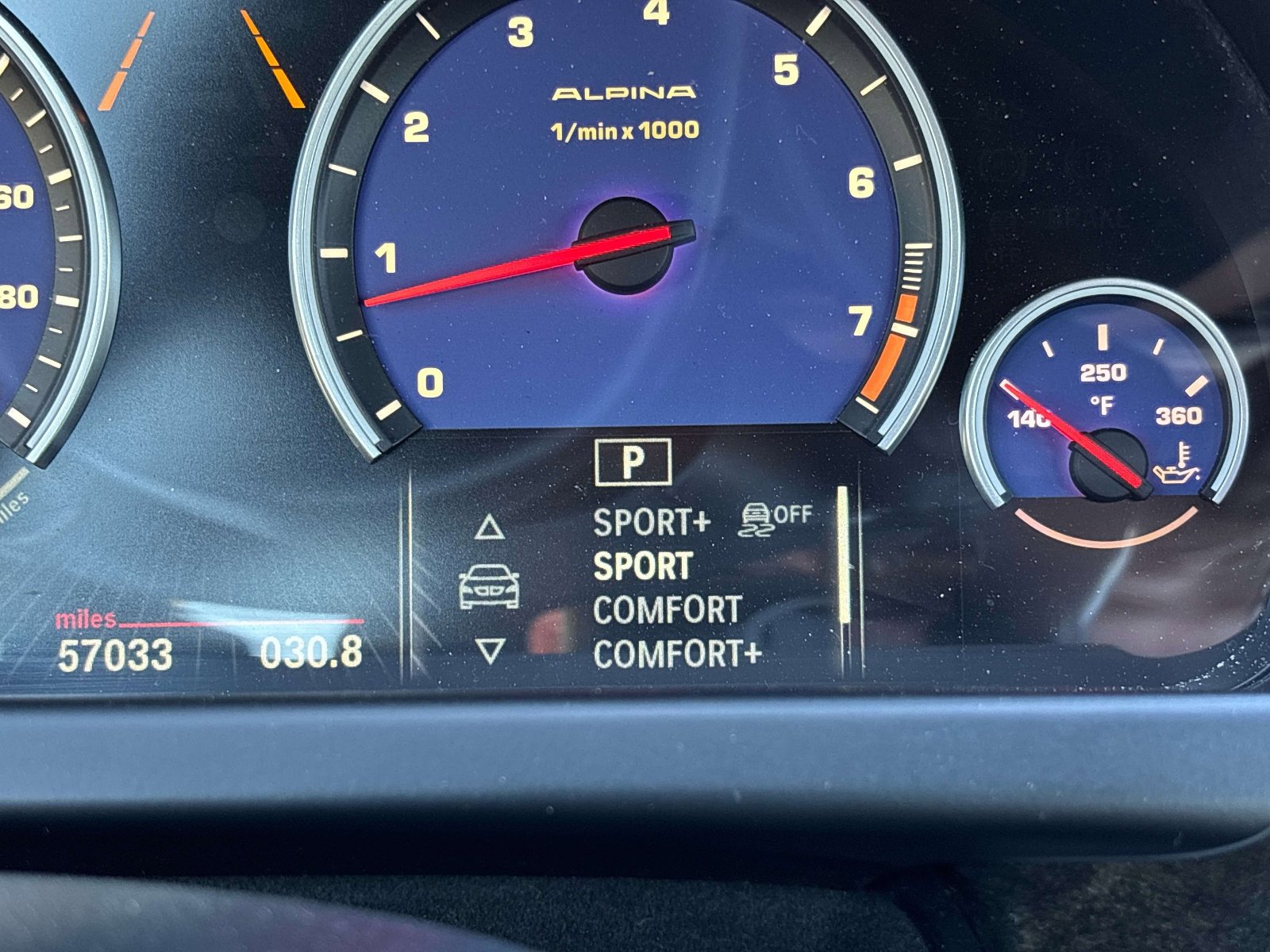 Used 2018 BMW ALPINA B6 xDrive Gran Coupe w/ Executive Package AWD/4WD image 24