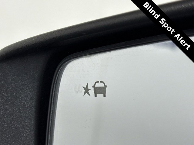 Used 2018 Chevrolet Malibu Premier w/ Premier Sun and Wheel Package image 24