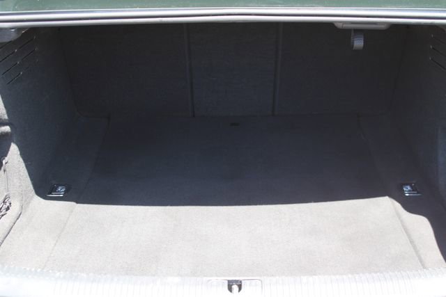 Used 2018 Audi A4 2.0T Premium w/ Convenience Package image 38