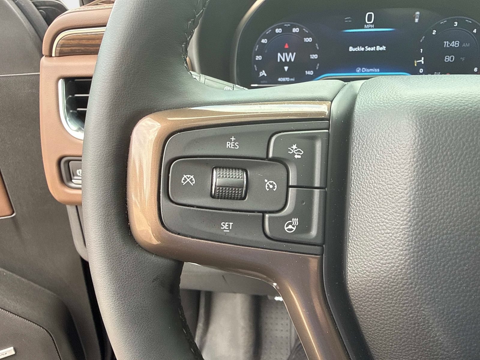 Used 2024 Chevrolet Tahoe High Country AWD/4WD image 31