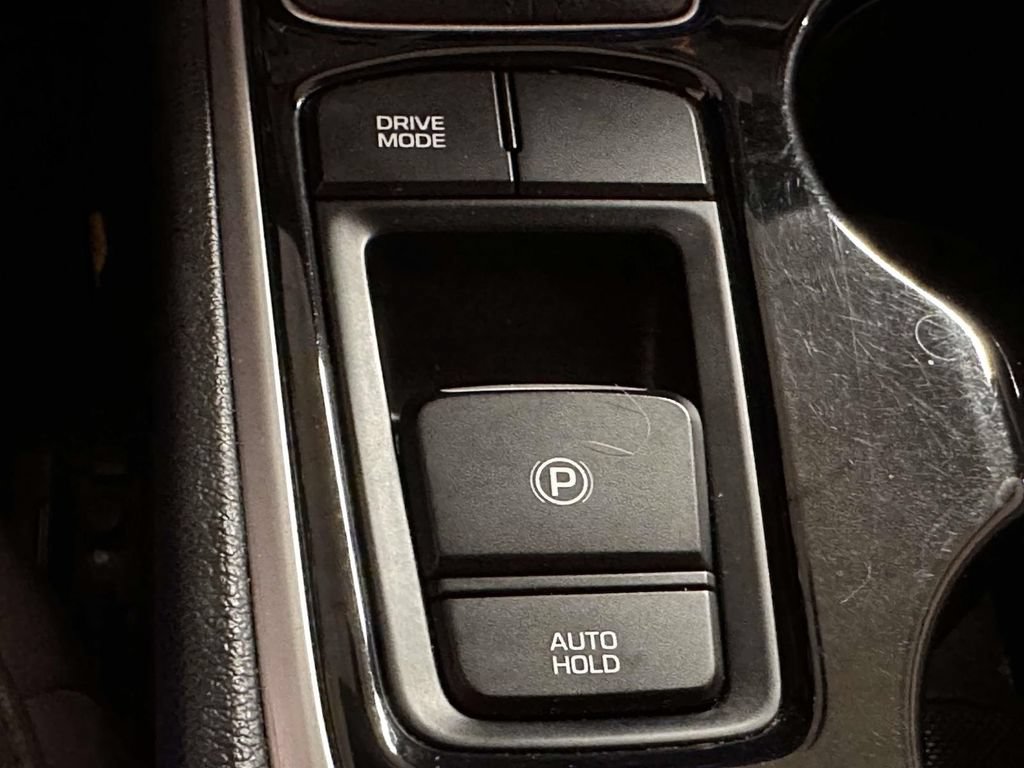 Used 2019 Hyundai Sonata Limited FWD image 31