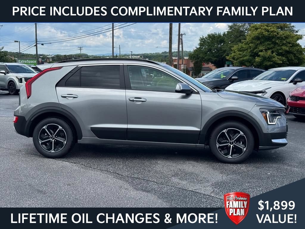 New 2026 Kia Niro EX FWD image 2
