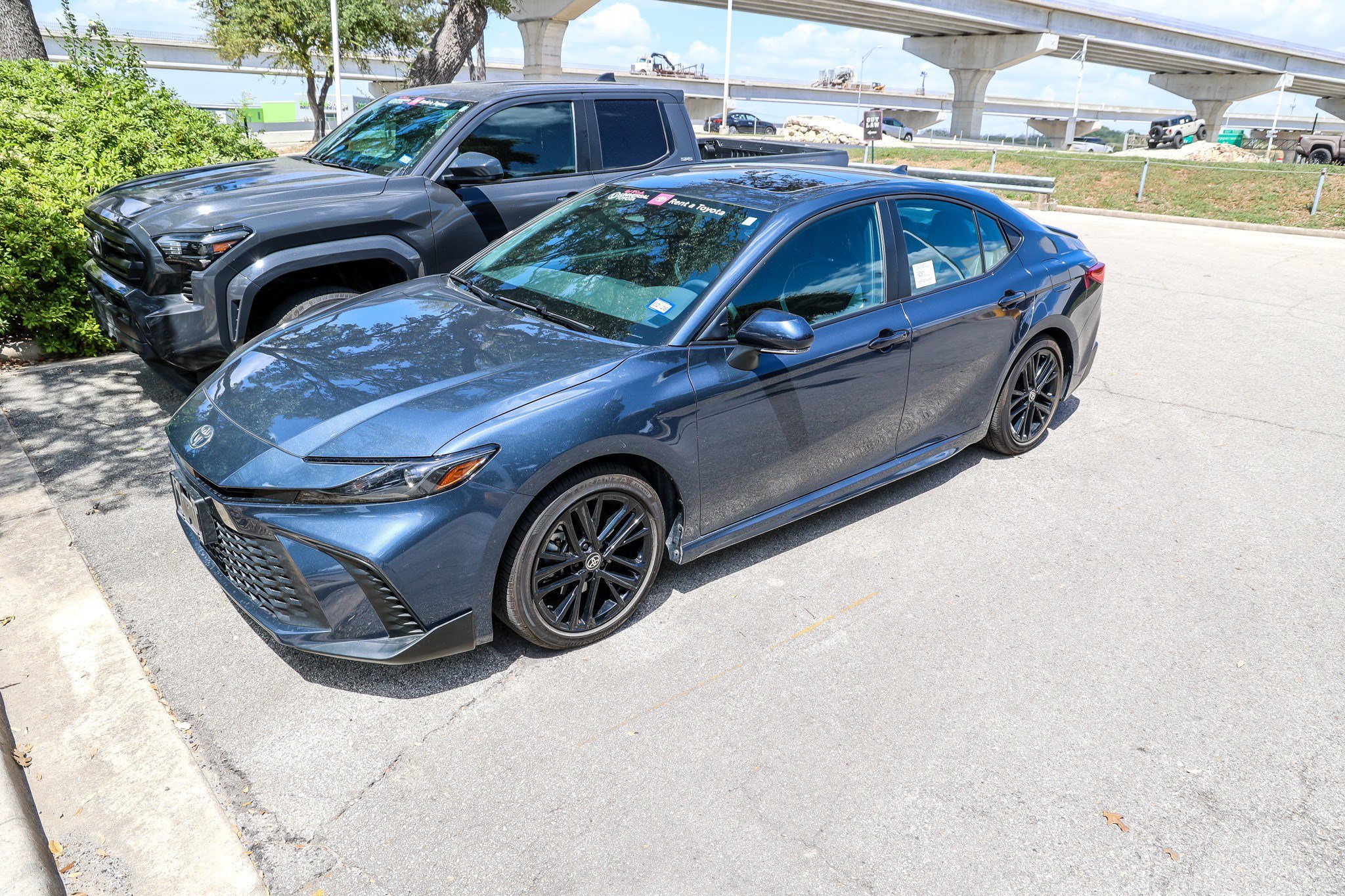 Used 2026 Toyota Camry SE w/ Multimedia Upgrade Package FWD image 3
