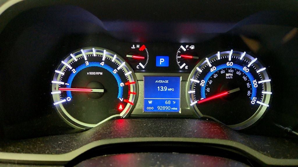 Used 2019 Toyota 4Runner Limited AWD/4WD image 15