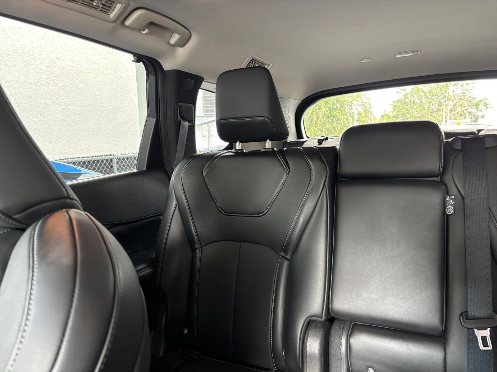 Used 2026 INFINITI QX60 Luxe FWD image 43