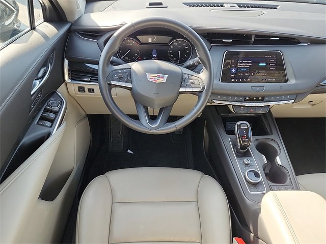 Used 2020 Cadillac XT4 Premium Luxury w/ Driver Awareness Package image 11