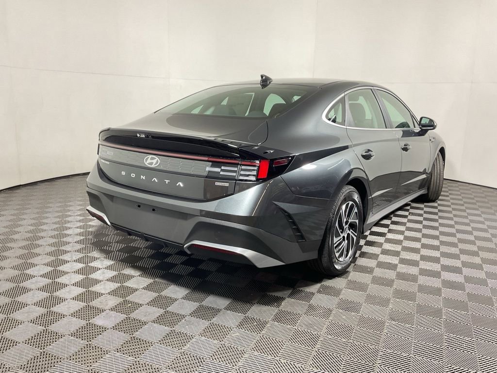 New 2026 Hyundai Sonata Blue image 16