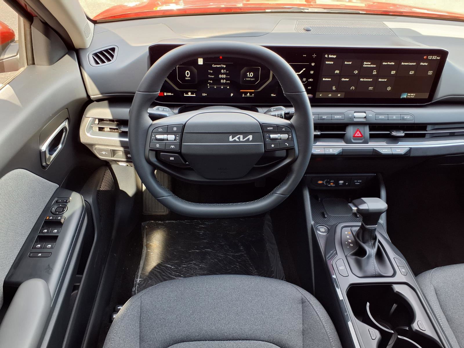 New 2025 Kia K4 EX image 6