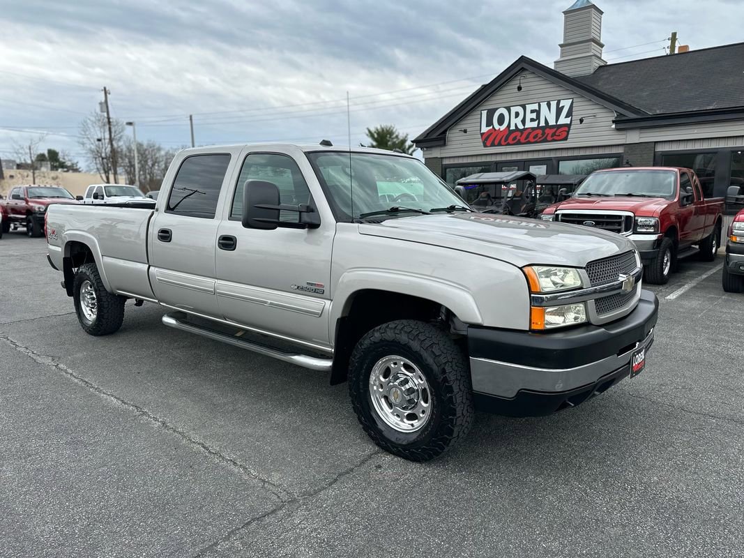 Used 2004 Chevrolet Silverado 2500 LT w/ Heavy-Duty Power Package AWD/4WD image 6