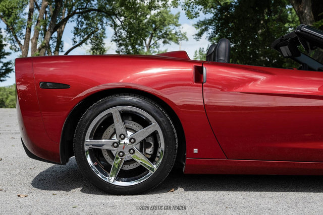 Used 2008 Chevrolet Corvette Convertible w/ Preferred Equipment Group RWD image 10