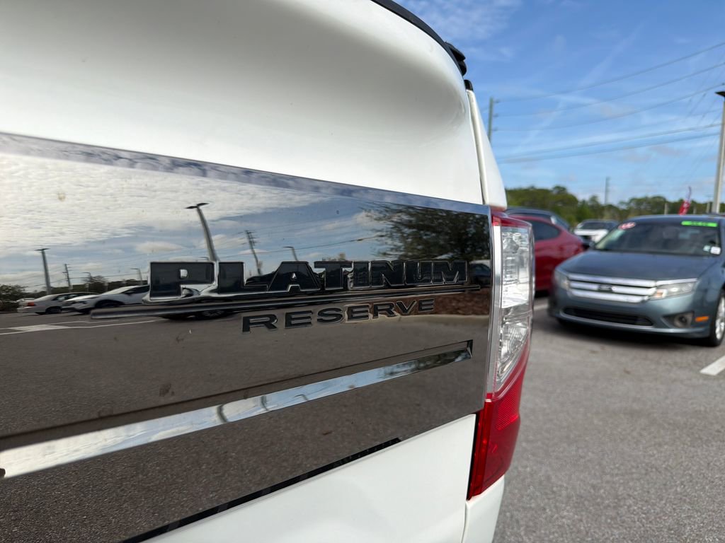 Used 2019 Nissan Titan Platinum Reserve w/ Platinum Utility Package image 10